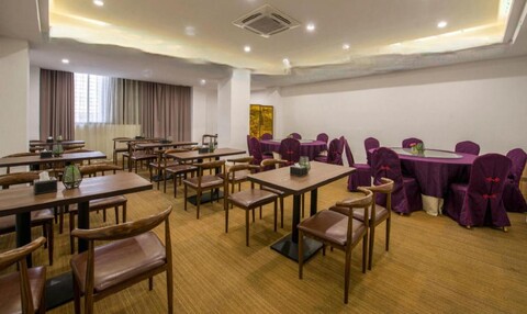 NEYA Hotel (Guangzhou Baiyun International Airport,Renhe Metro Station)