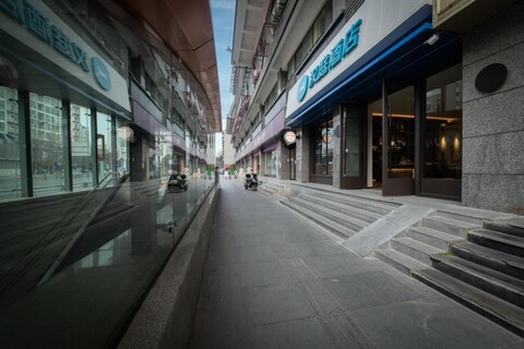 Hanting Hotel Chengdu Yipintianxia Metro Station