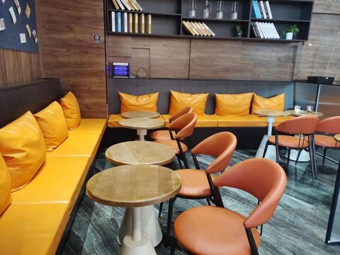 Xiyu Hotel (Guangzhou Huadu Square Metro Station)