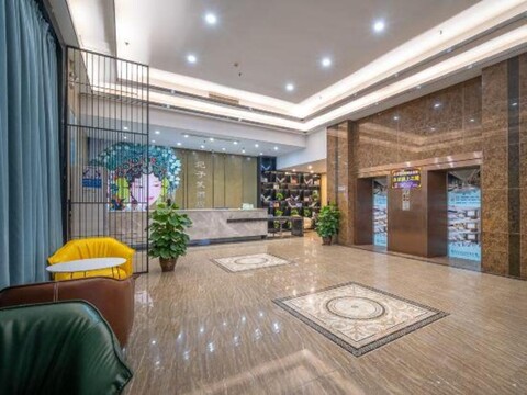 Fei Zi Xiao Hotel (Guangzhou Zengcheng Shacun Metro Station)