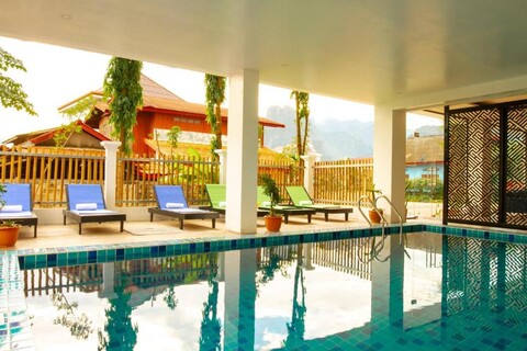 방비엥 탑 뷰 호텔