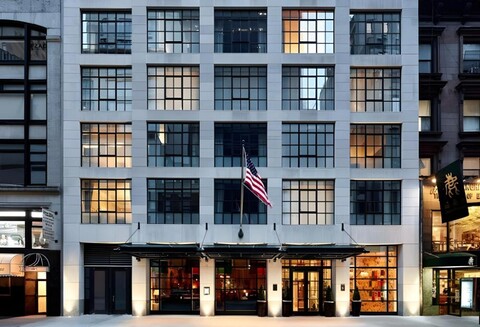 더 휘트비 호텔