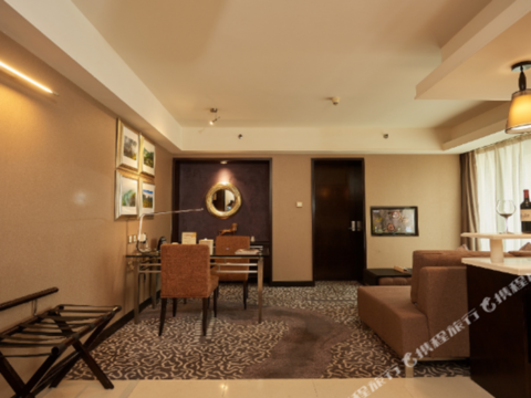 Times Superior Business Apartment (Shenzhen Danfeng Bailu)