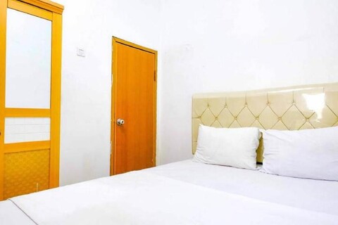 스노우 화이트 레지던스 그로골 근처 미트라 레드도즈