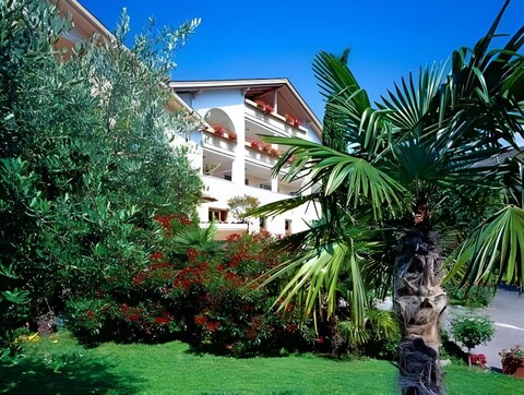 Glanzhof Hotel & Apartments