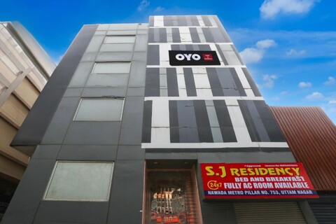 Super Hotel O S J Residency
