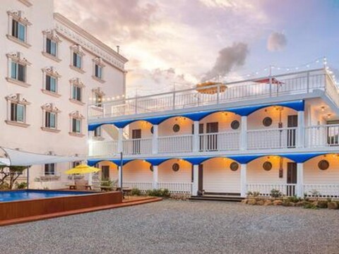 Marina Pension