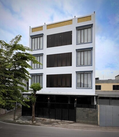 TJ 브라더 레지던스 첸카렝