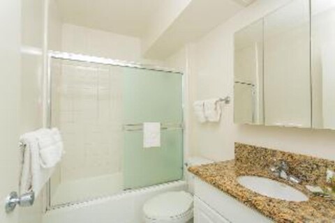 Ilikai Marina Vacations