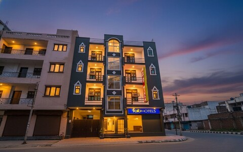 팹익스프레스 레인보우 빌라