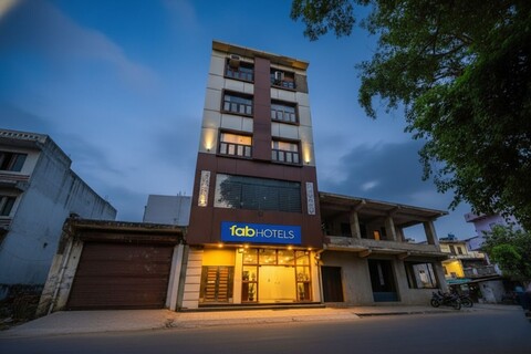 팹호텔 더 크리스탈 팰리스