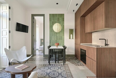 유-센스 그라나다 그란 비아