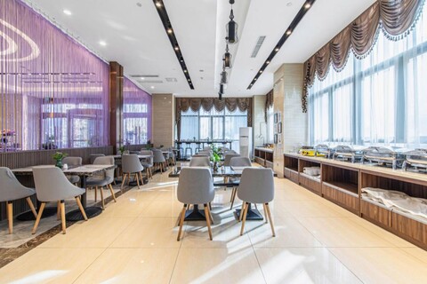 Yangzhou Yihe Hotel (Jinghuacheng guozhanzhongxin Train station))