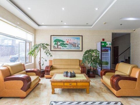 Puqing Business Hotel