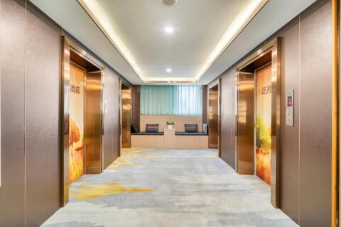 Panyue Hotel (Chengdu Happy Valley)