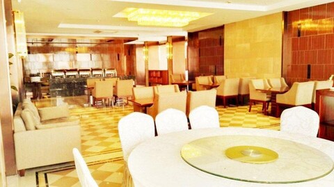 Merlinwan Traders Hotel