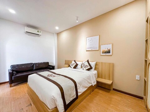 Cozy Hotel Thảo Điền