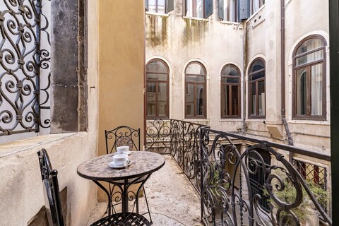 틴토레토 스타일 4 바이 원더풀 이탈리아