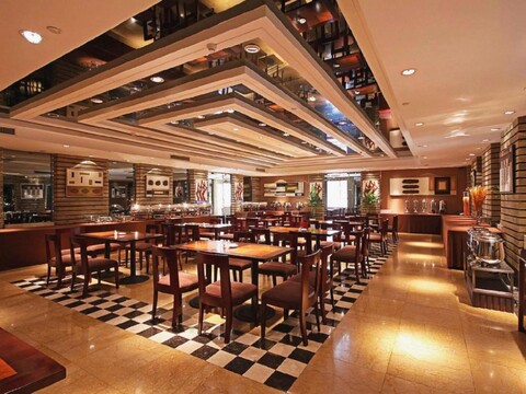 Century Mandarin Hotel