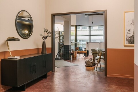 LIVN - 웨스트 루프 시카고