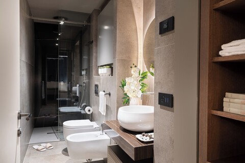 아츠 & 크래프츠 럭셔리 스위트 바이 아말리아