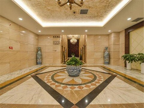 Sweetland Hotel