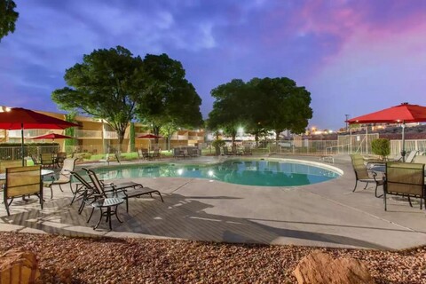 Scenic View Inn - Lake Powell - Page AZ
