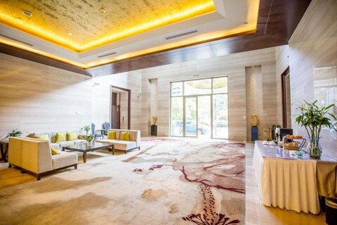 Lvcheng Lanwan Holiday Hotel