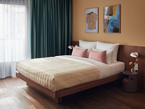 누마 슈투트가르트 로테뷜플라츠