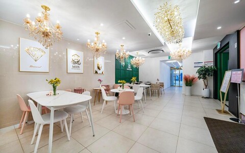 공주 호텔 미인