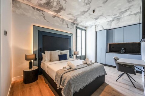 아마진 마드리드 플라자 마요르 컬렉션 II