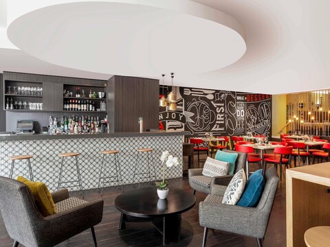 맨트라 채스트우드