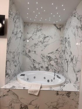 메종 라셀라 팰리스 스위트