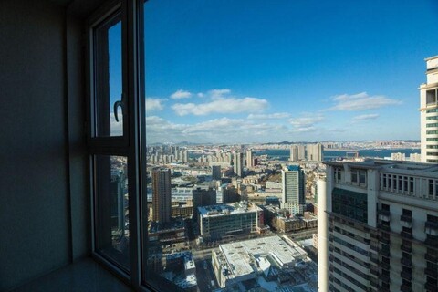 Ganghui Four Seasons Hotel Apartment (Dalian Railway Station Zhongshan Square)