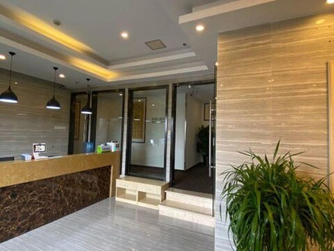 Jinzi Business Hotel