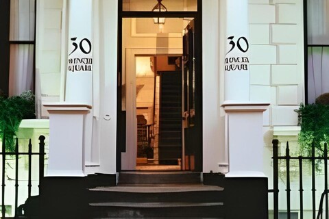 밴쿠버 호텔 앤 스튜디오