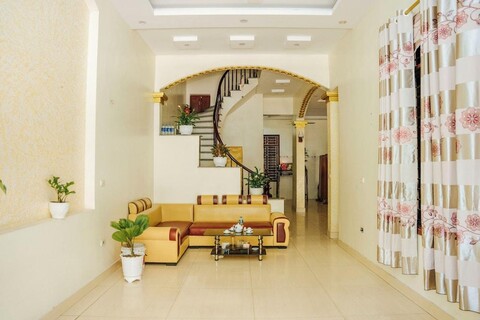 스카이 호텔 - 카크 산 박닌