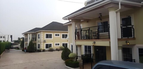 Fokuzzy Lodge