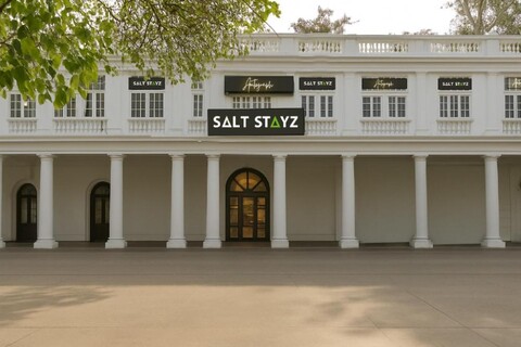 Saltstayz Autograph - Connaught Place