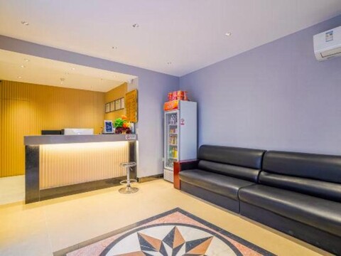 Meida Hotel Beijing (Tongjin South Road Metro Station)