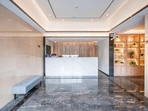 Shanghai Chengan Hotel(Xuhui Binjiang store)