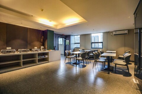 Shengmei Elegant Hotel (Longgang Nanlian Subway Station)