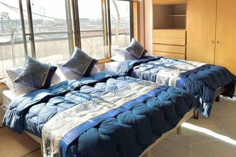 Mito Houses 15 or 20 Pax - Bus & Breakfast Options