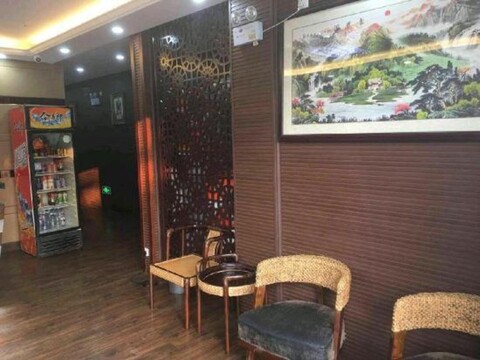 Shanghai Haijiaowan Fashion Hotel (Caoying Road Subway Station Branch)