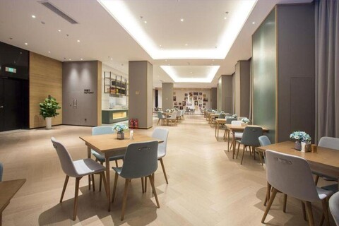 Grace Select Hotel (Xiamen Maluanwan)