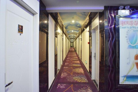 Super 8 Hotel (Shanghai Songjiang Sijing Park)