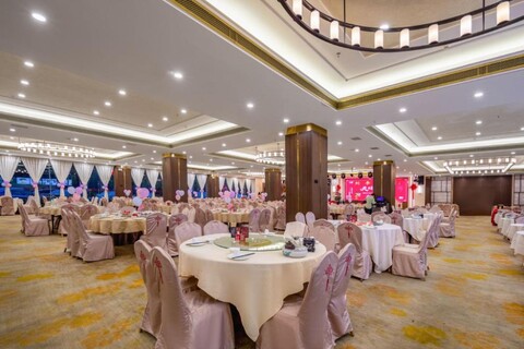 Jianglong Hotel (Dongguan Houjie Wanda Plaza)
