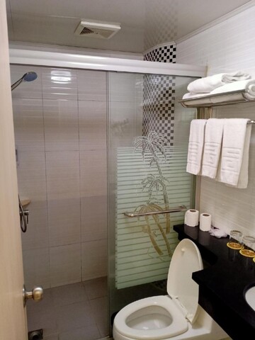 Jinqilin Hotel (Shanghai Xuanqiao)