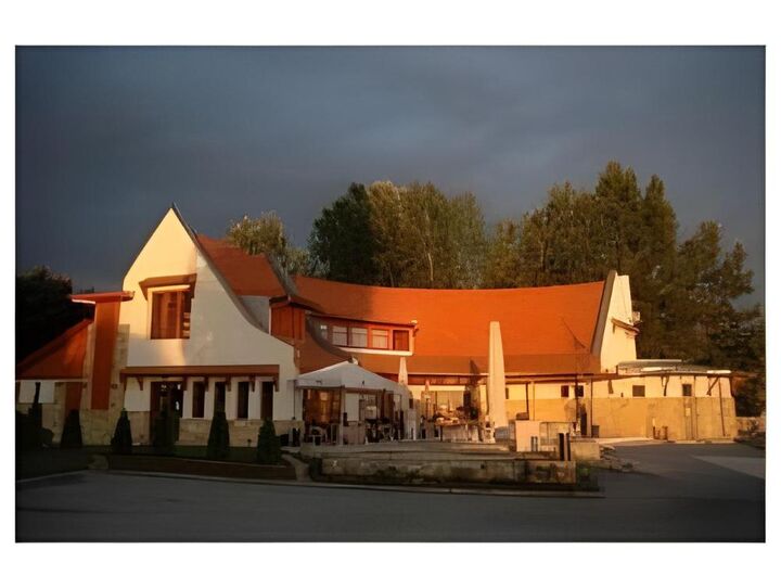 Balatonfoi Yacht Club-i