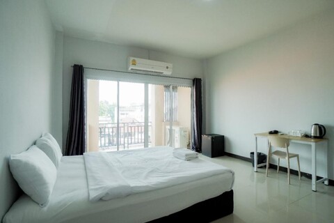 NP 플레이스 산티탐